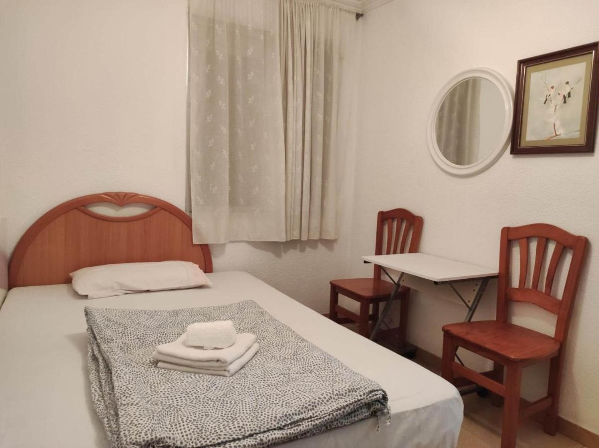 Appartamento 30-3- Бюджетная Комната В Квартире Для 2 Человека, Alicante Esterno foto